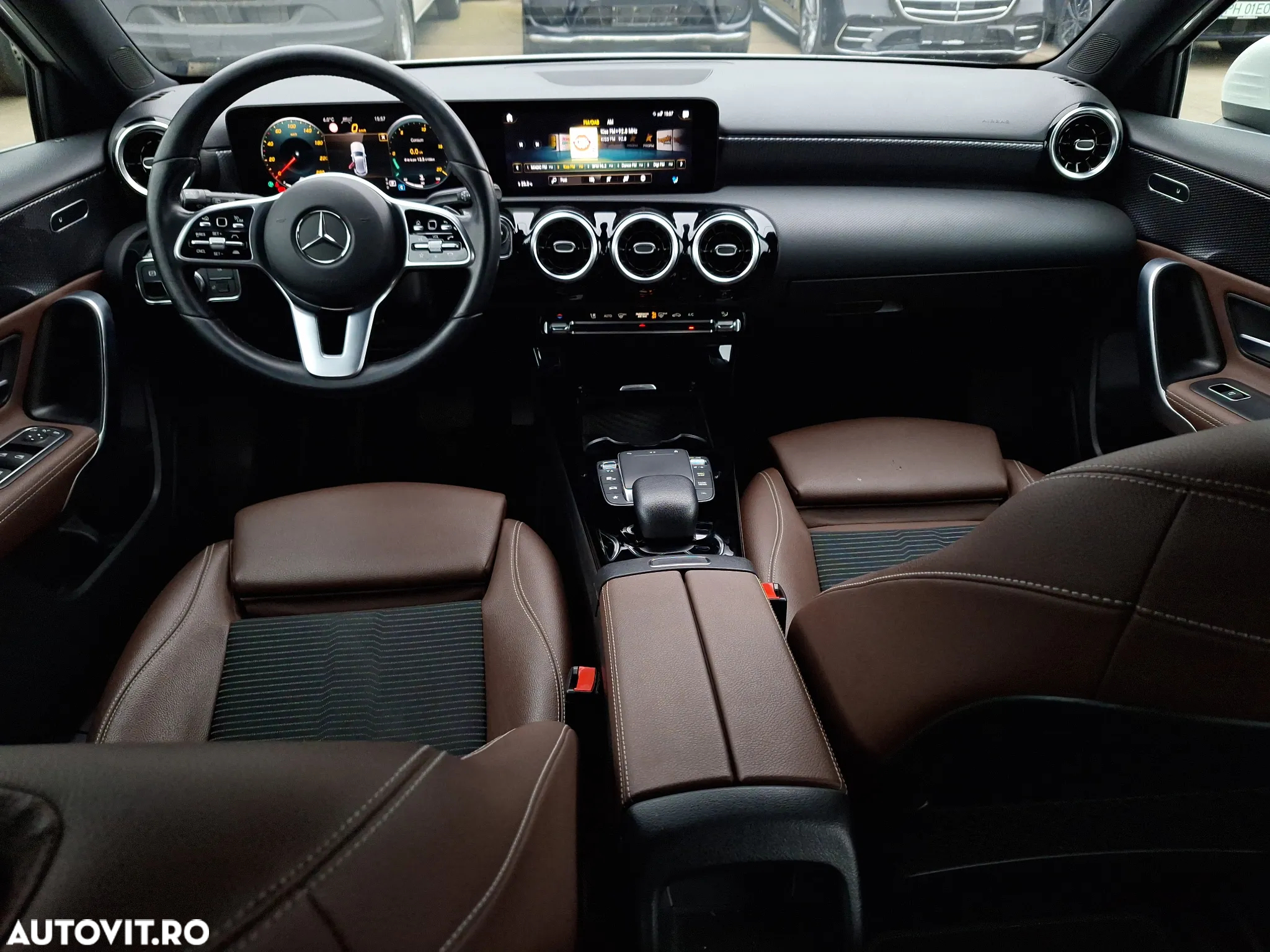 Mercedes-Benz A - 8