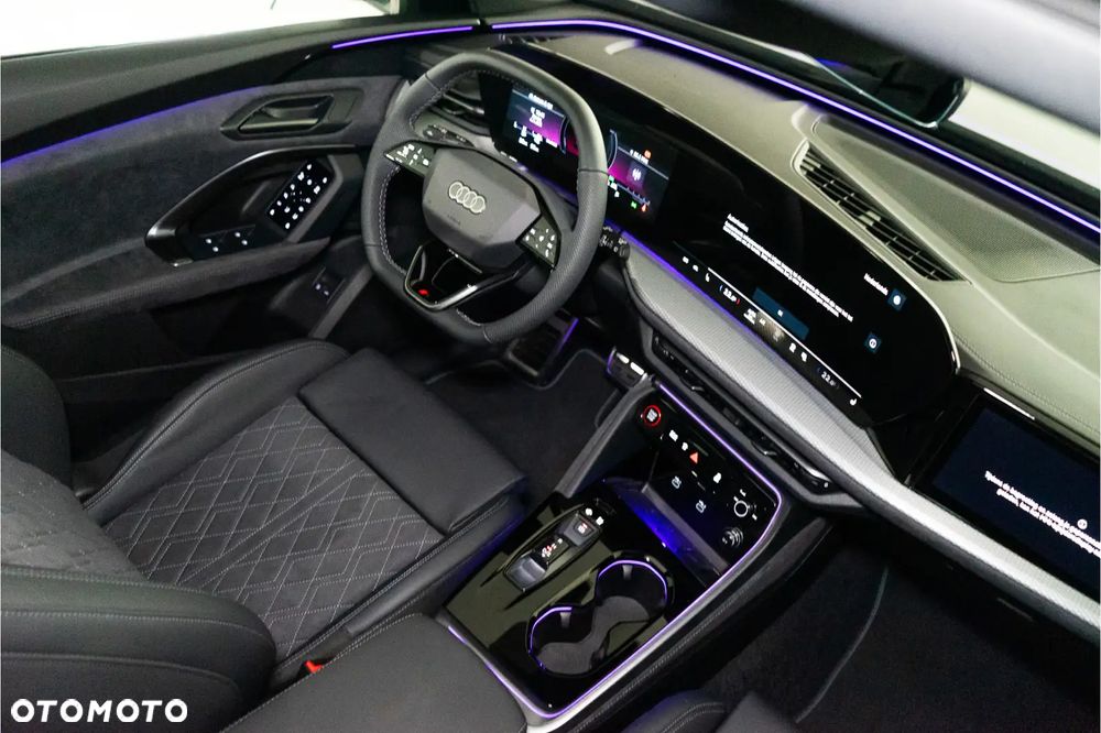 Audi Q5 Sportback - 16