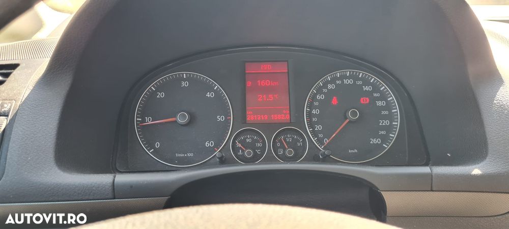 Volkswagen Touran 1.9 TDI DPF Conceptline - 13