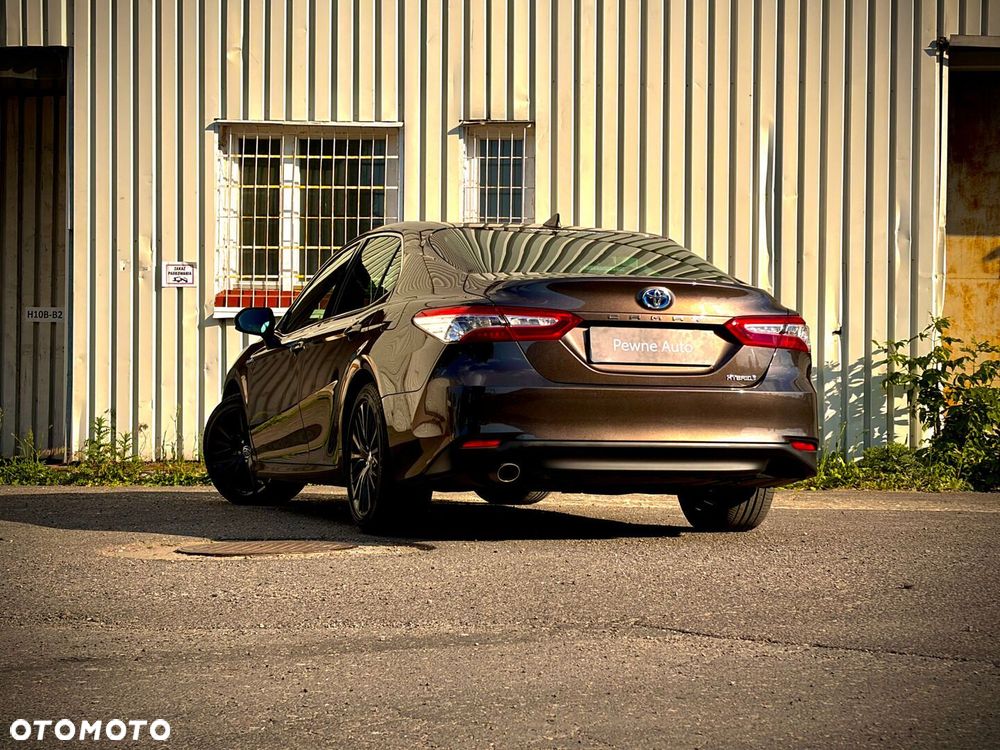 Toyota Camry 2.5 Hybrid Executive CVT - 11