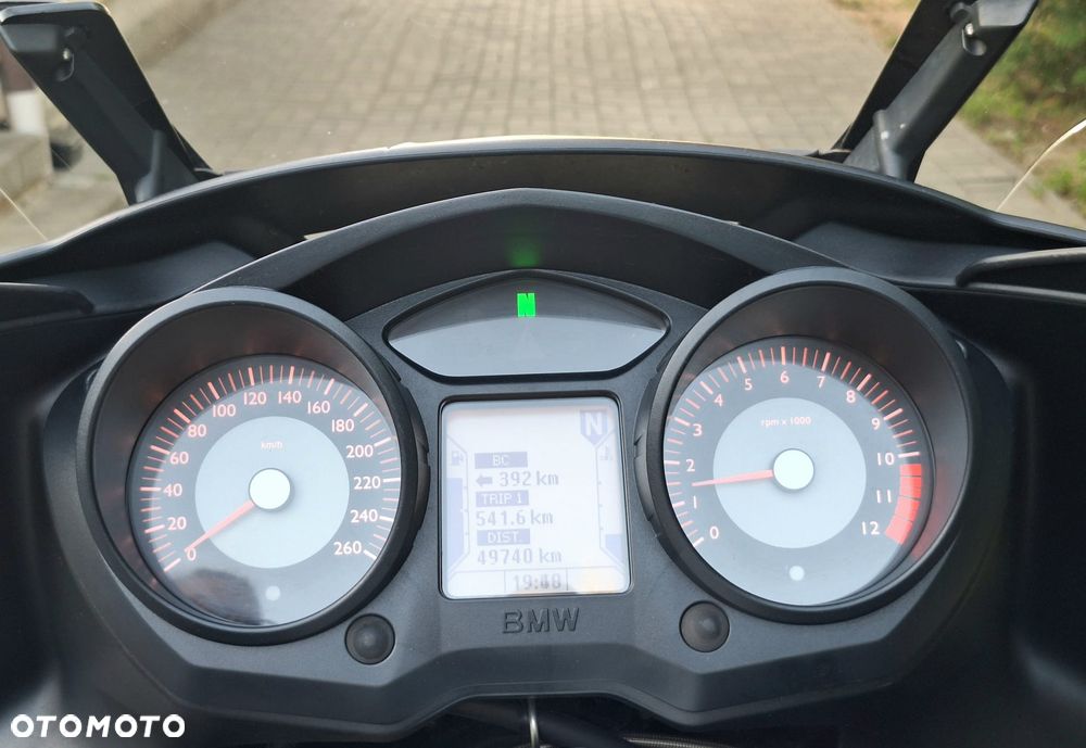 BMW K - 9