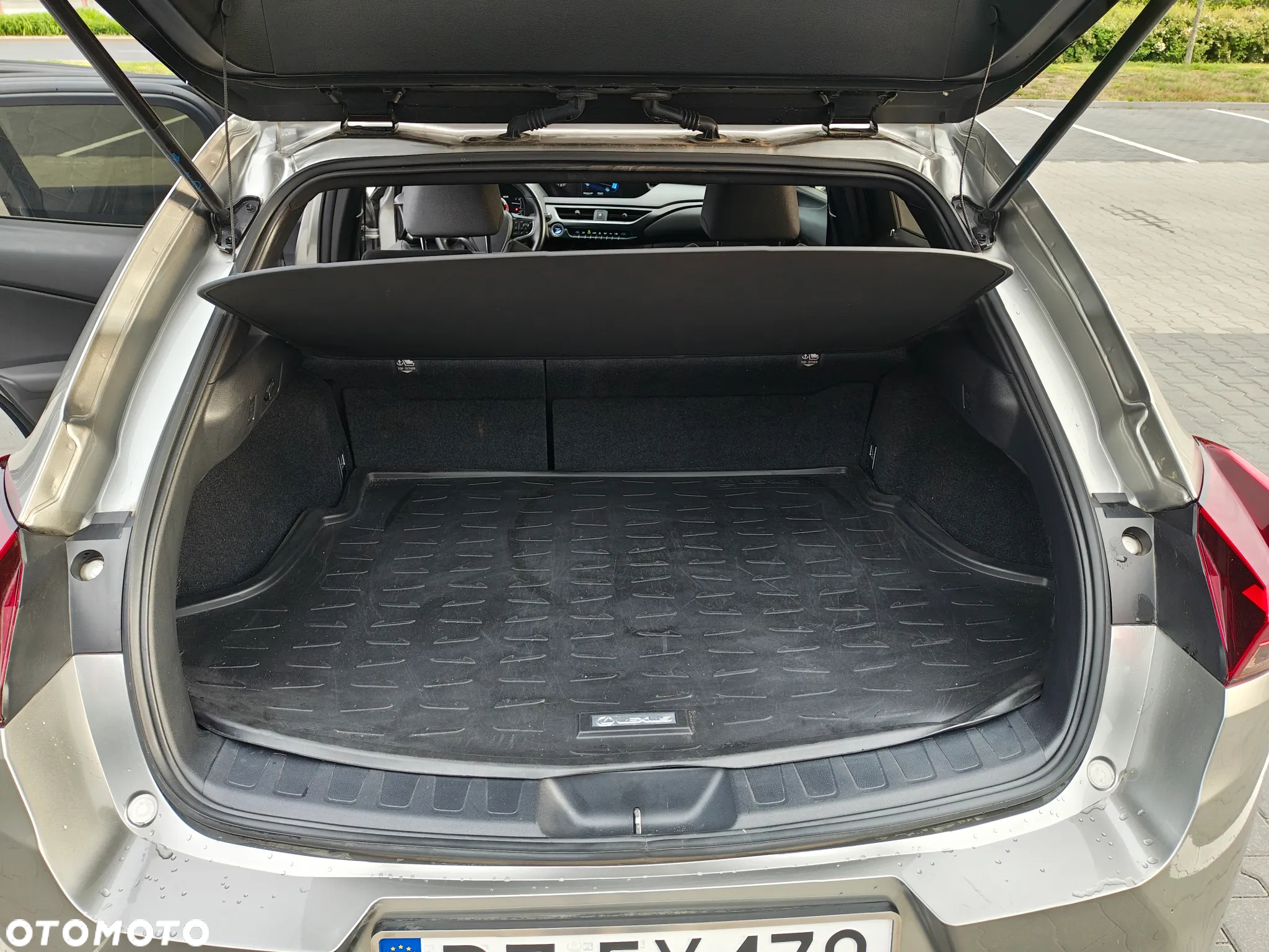 Lexus UX 250h GPF Business Edition 2WD - 13