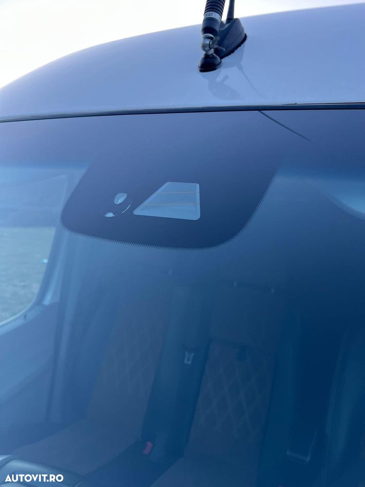 Mercedes-Benz Sprinter - 9