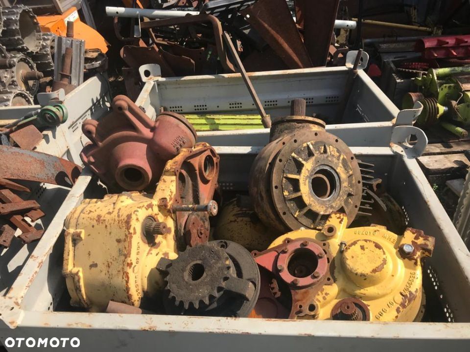 Częśći Parts do Sieczkarni  New Holland FX375 FX450 - 2