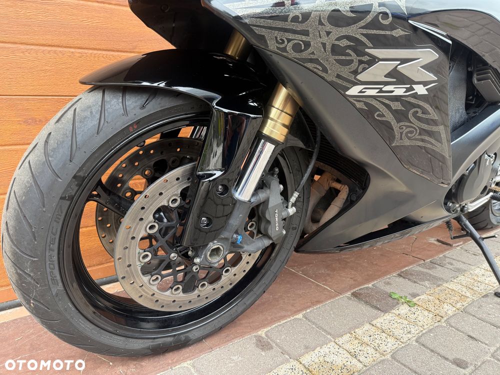 Suzuki GSX-R - 12