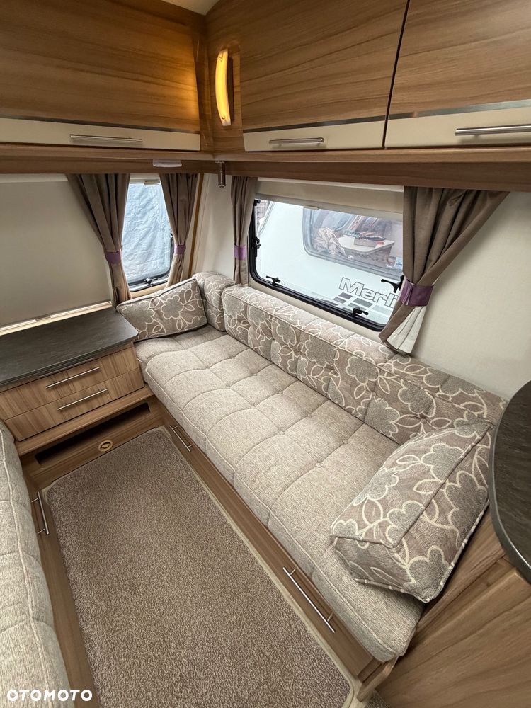 Lunar Quasar 462 - 27