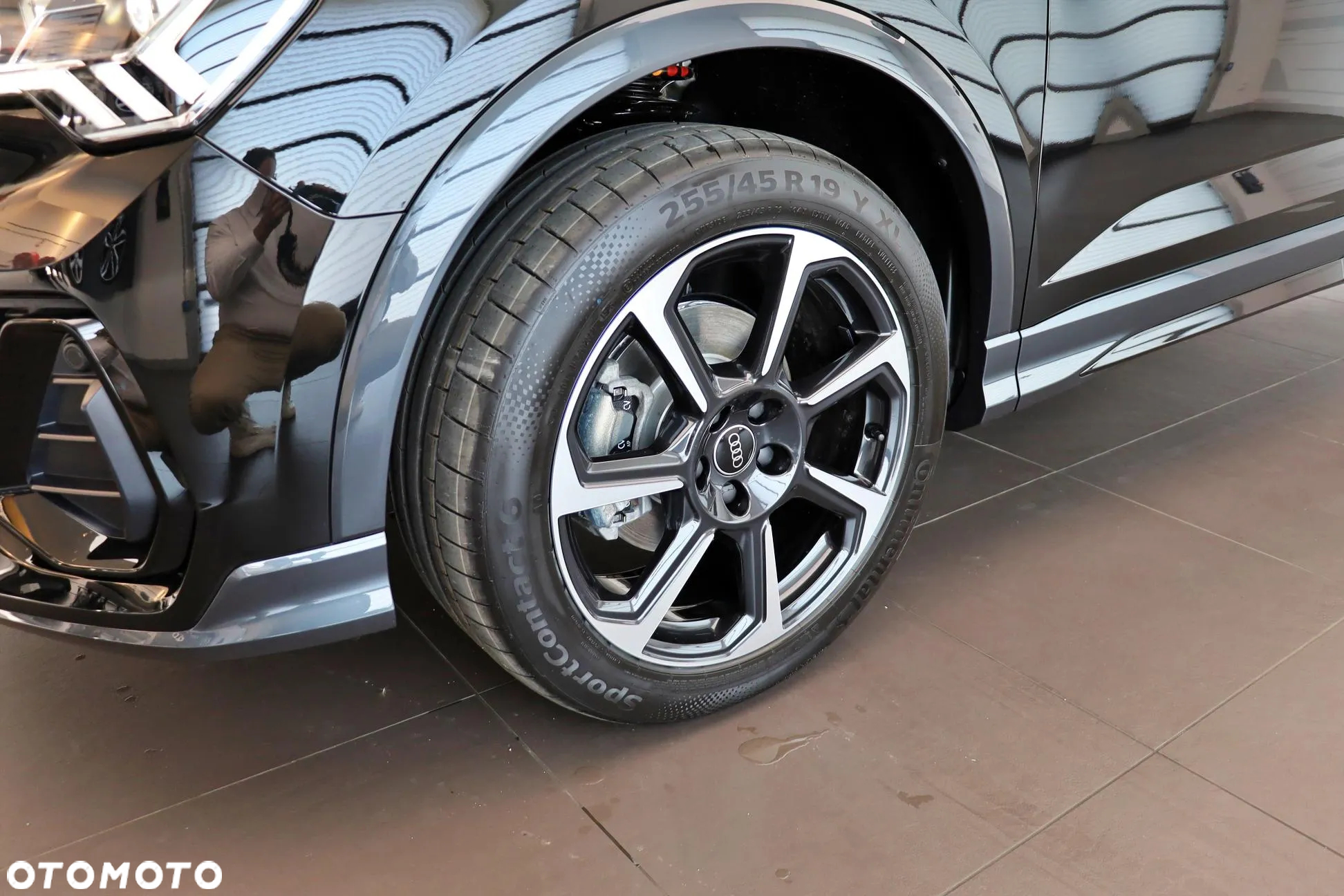 Audi Q3 Sportback - 4