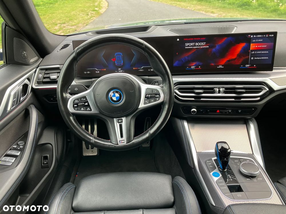 BMW i4 M50 Gran Coupe xDrive - 16