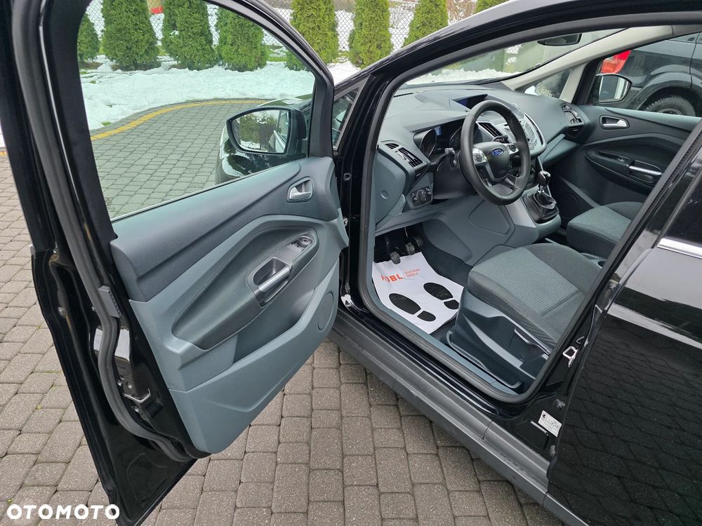 Ford C-MAX - 11