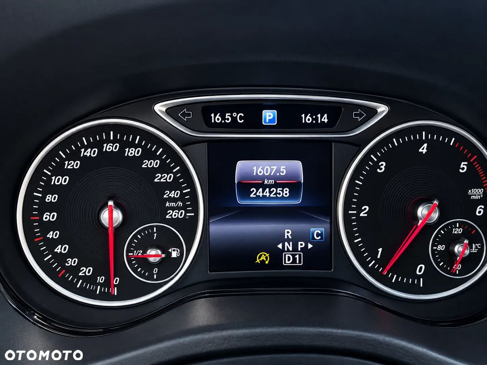 Mercedes-Benz Klasa B 200 (CDI) d 7G-DCT AMG Line - 2