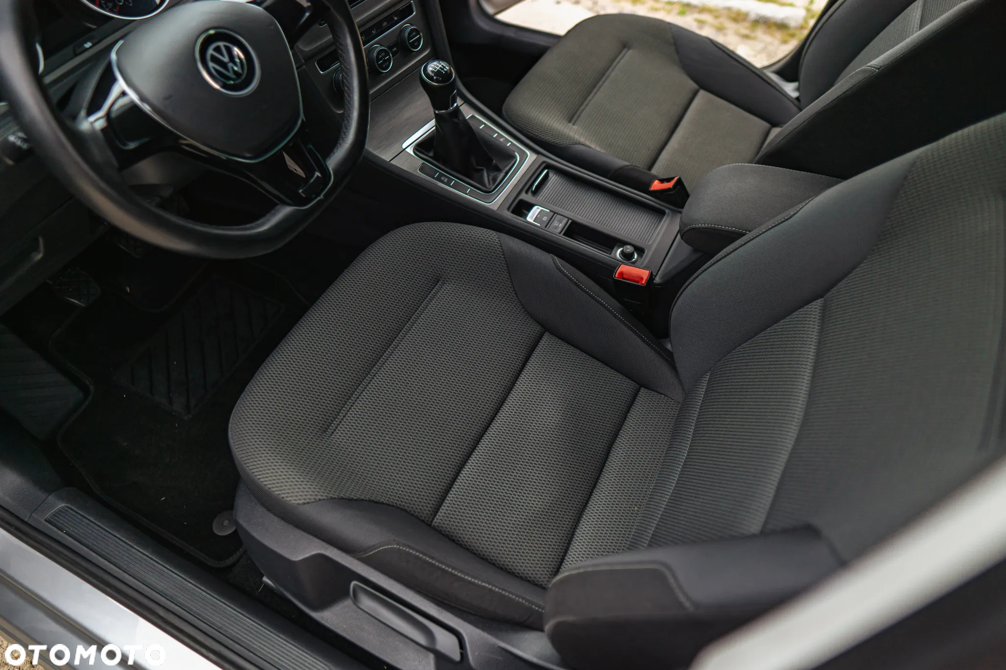 Volkswagen Golf 1.4 TSI Comfortline - 15