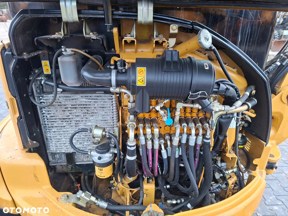 Caterpillar CAT 303.5C - 7