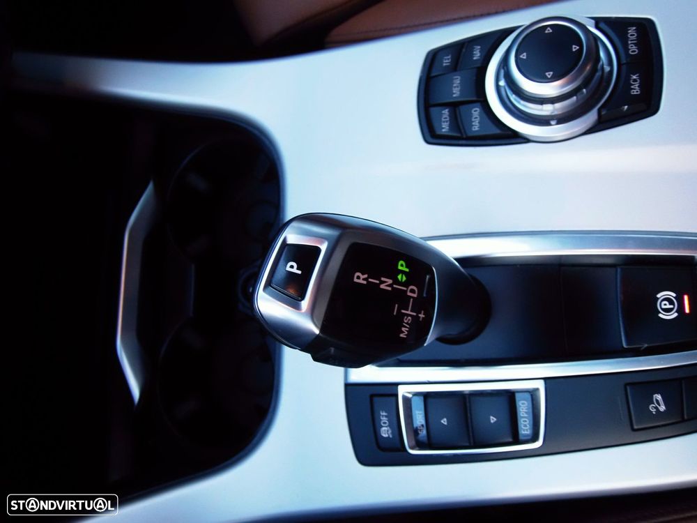 BMW X4 20 d xDrive Auto - 48