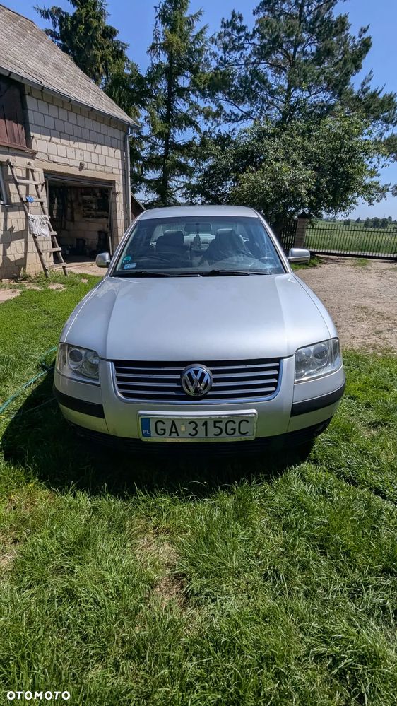 Volkswagen Passat - 5