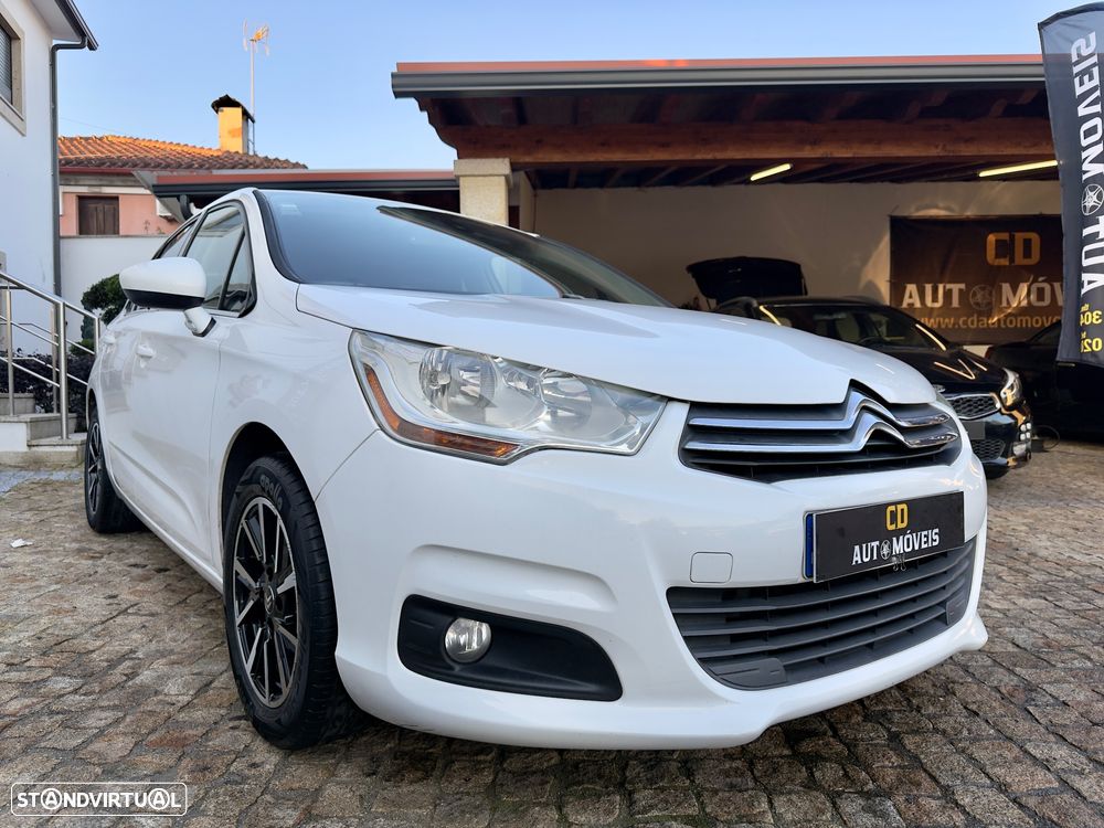 Citroën C4 e-HDi 110 EGS6 Stop/Start System Exclusive - 28