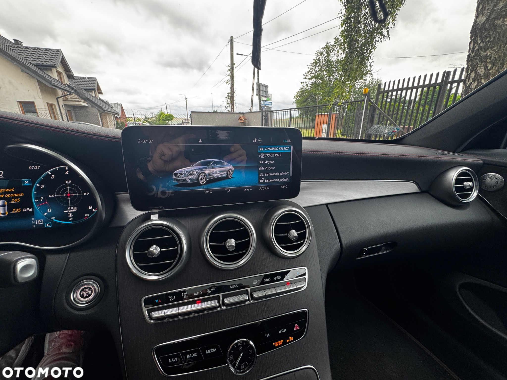Mercedes-Benz Klasa C 43 AMG 4MATIC - 13