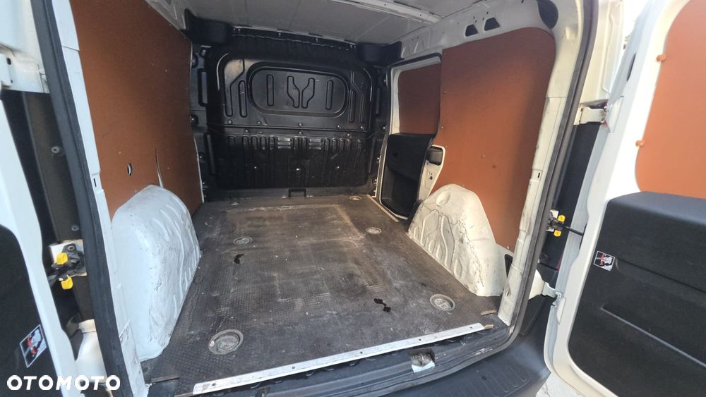Fiat Doblo - 10