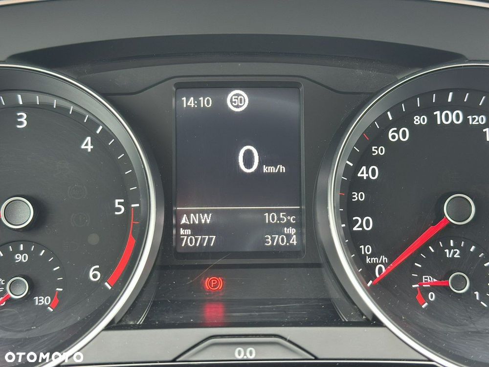 Volkswagen Passat 2.0 TDI EVO Business - 16