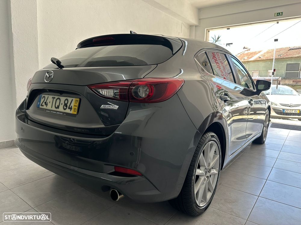 Mazda 3 Hatchback 1.5 Sky-D Excellence Navi - 5