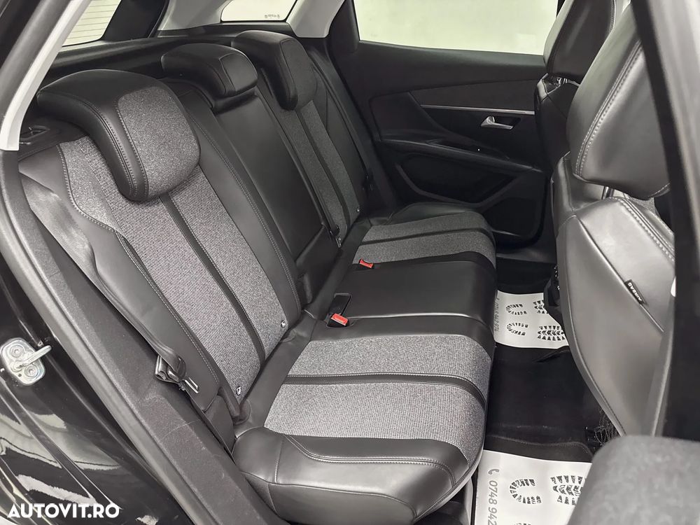 Peugeot 3008 PureTech 130 Stop & Start Allure - 8