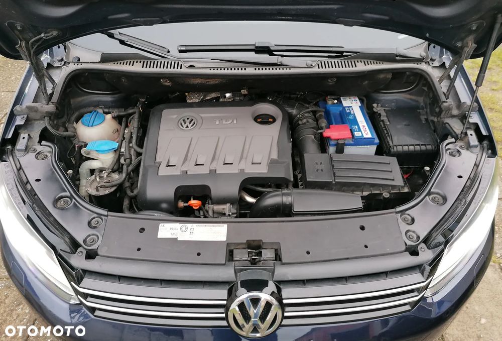 Volkswagen Touran 2.0 TDI DPF DSG Highline - 21