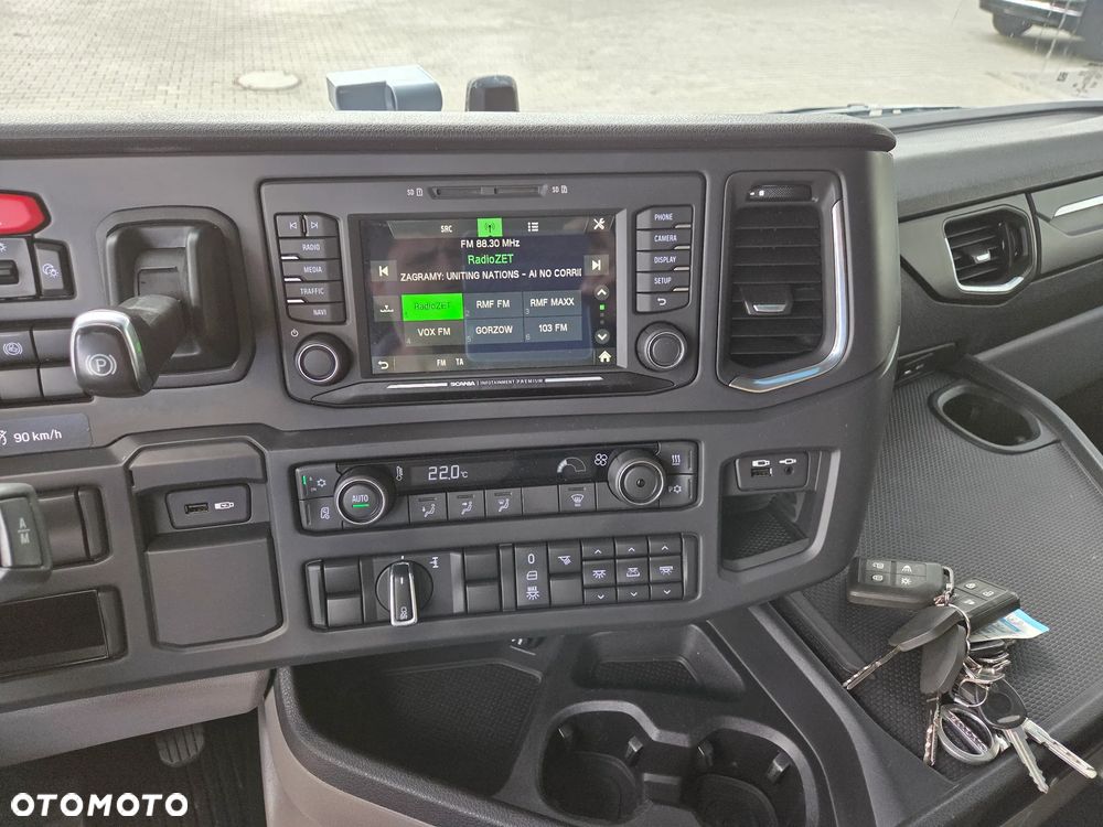 Scania R450/ MEGA LOWDECK/ BAKI 1000L/ 530Tkm/ 2021r/ ZAWIESZENIE FULL PODUSZKA/ FULL LEDy - 17