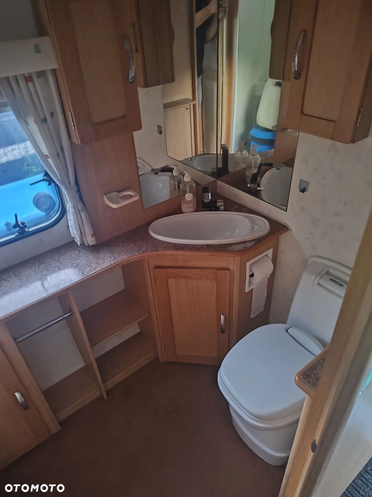 Elddis Avante 482 - 4