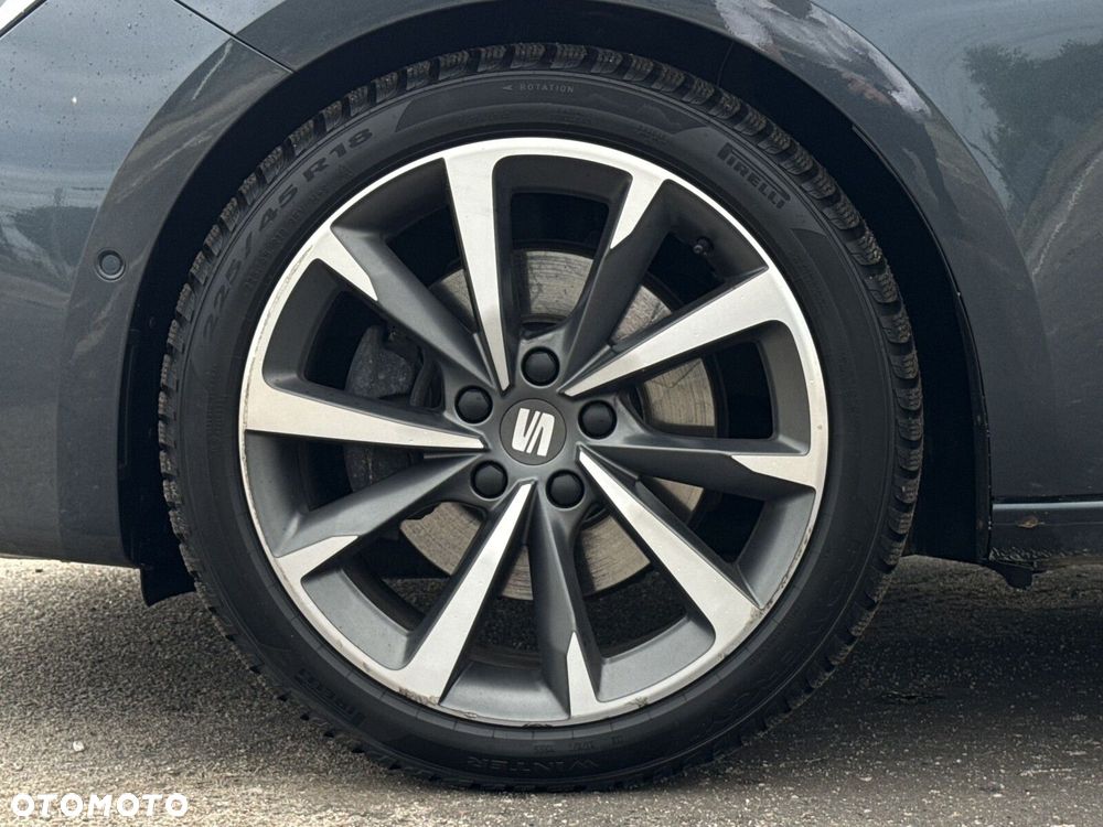 Seat Leon 2.0 TDI FR S&S DSG - 36