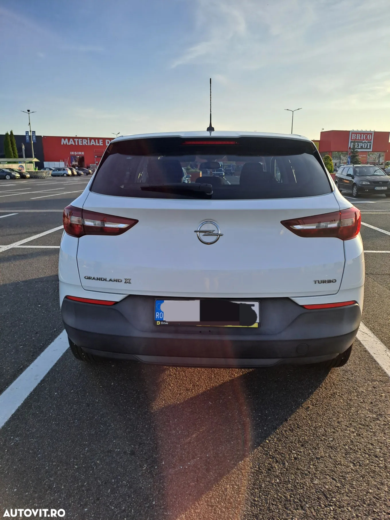 Opel Grandland X 1.2 Turbo START/STOP Aut. Enjoy - 6