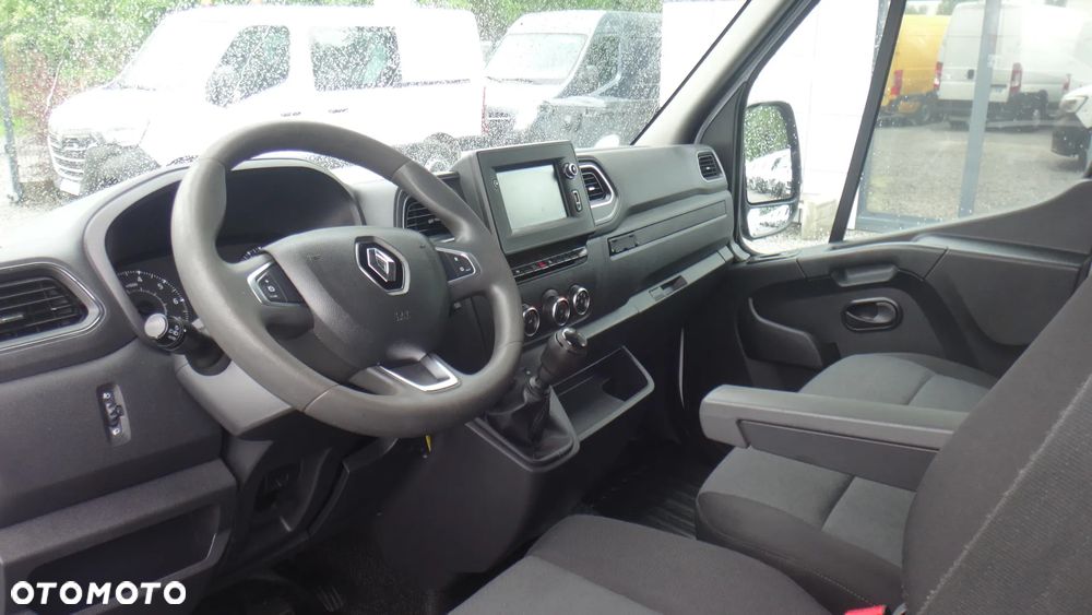 Renault Master - 11