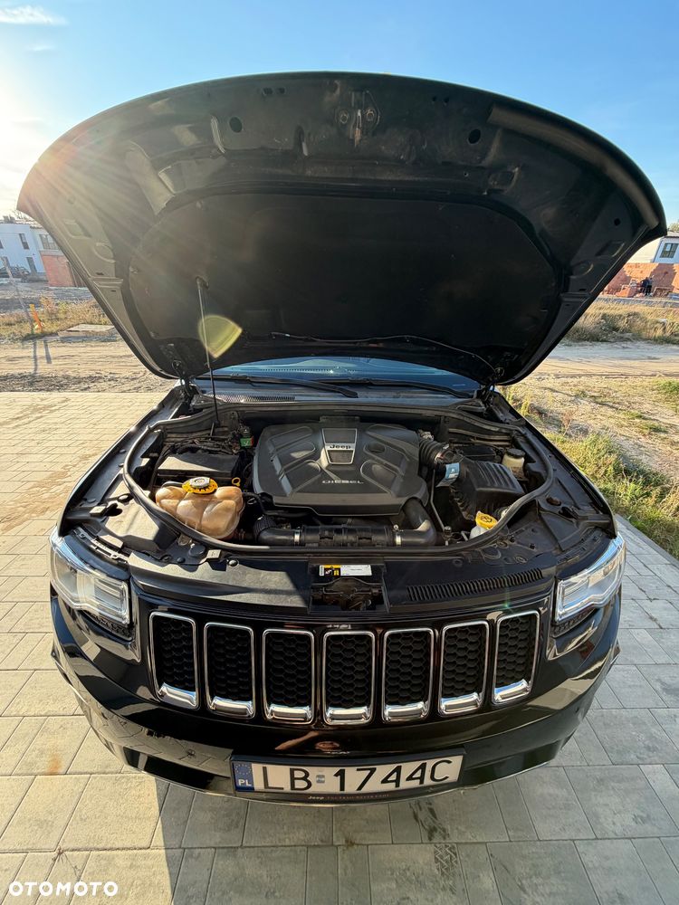 Jeep Grand Cherokee - 15