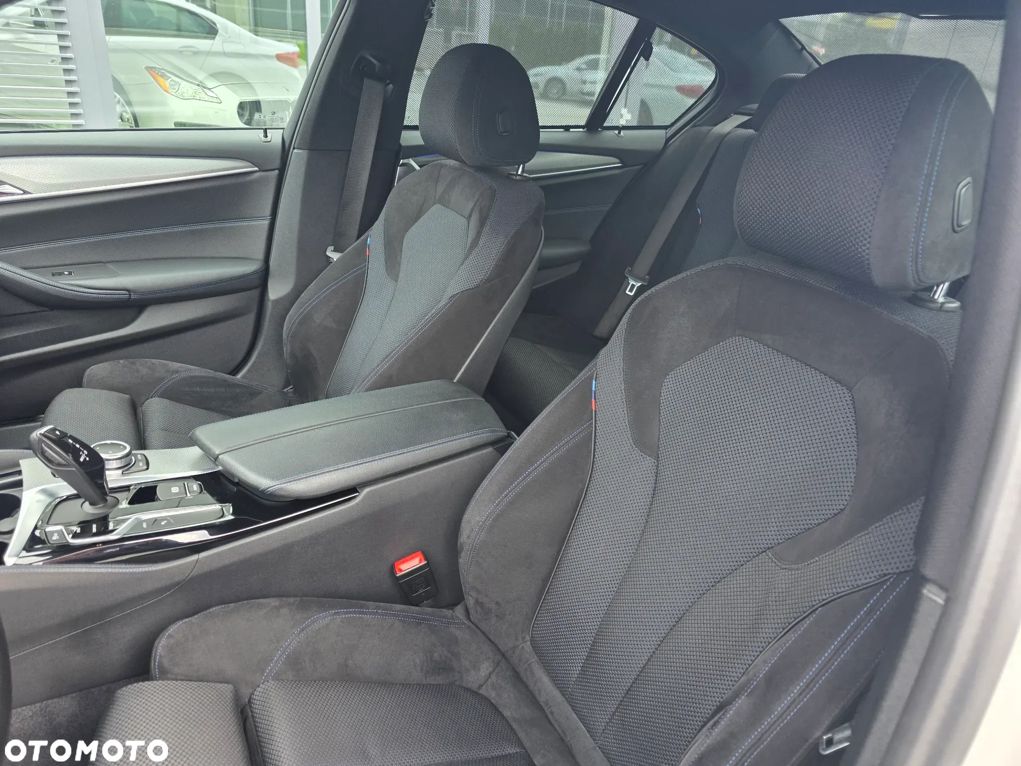 BMW Seria 5 - 11