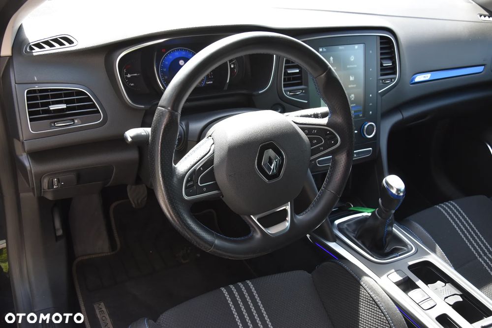 Renault Megane TCe 160 GPF GT LINE - 14