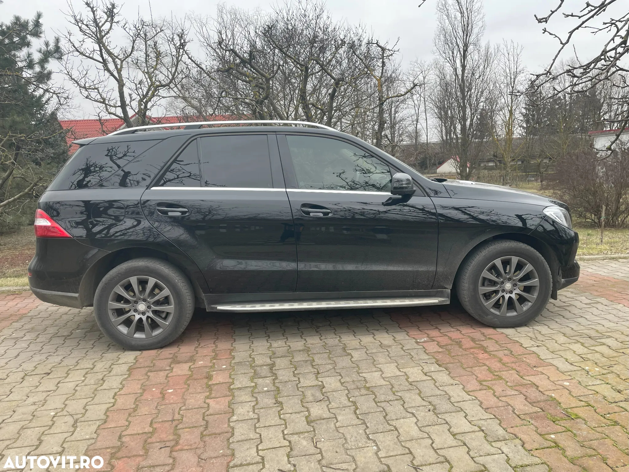 Mercedes-Benz ML 250 BlueTec 4MATIC Aut - 4