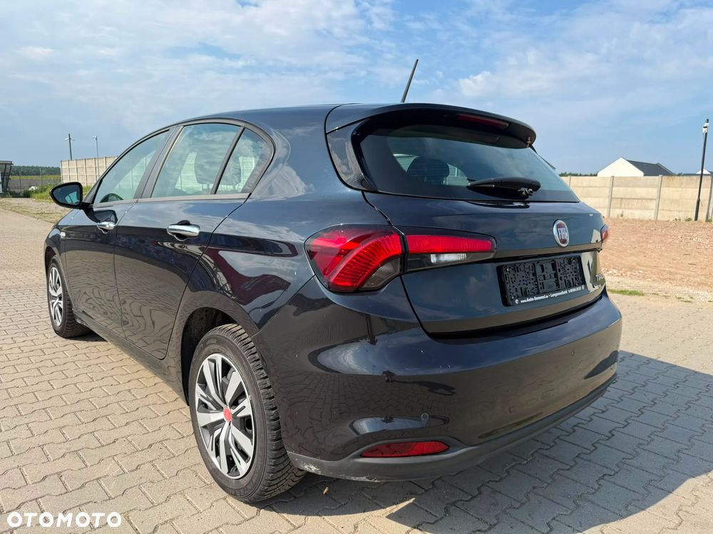 Fiat Tipo 1.4 16V More - 2