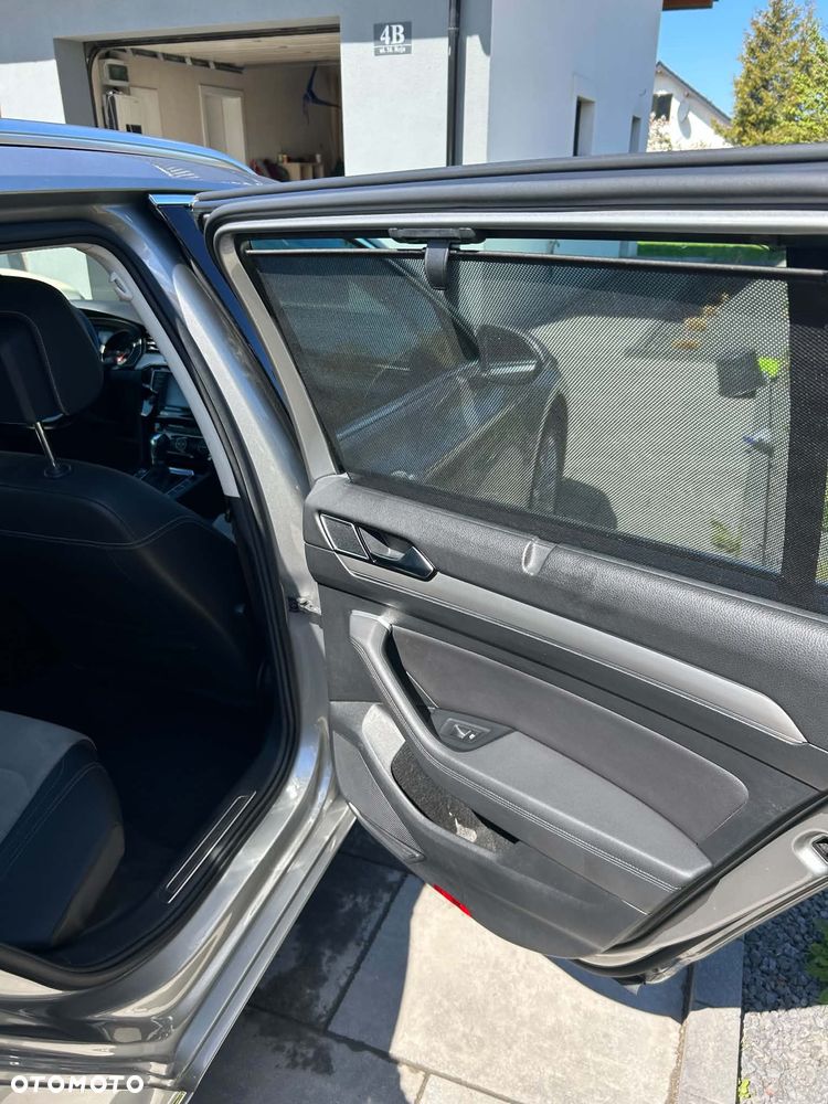 Volkswagen Passat 2.0 TDI BMT 4Mot Highline DSG - 9