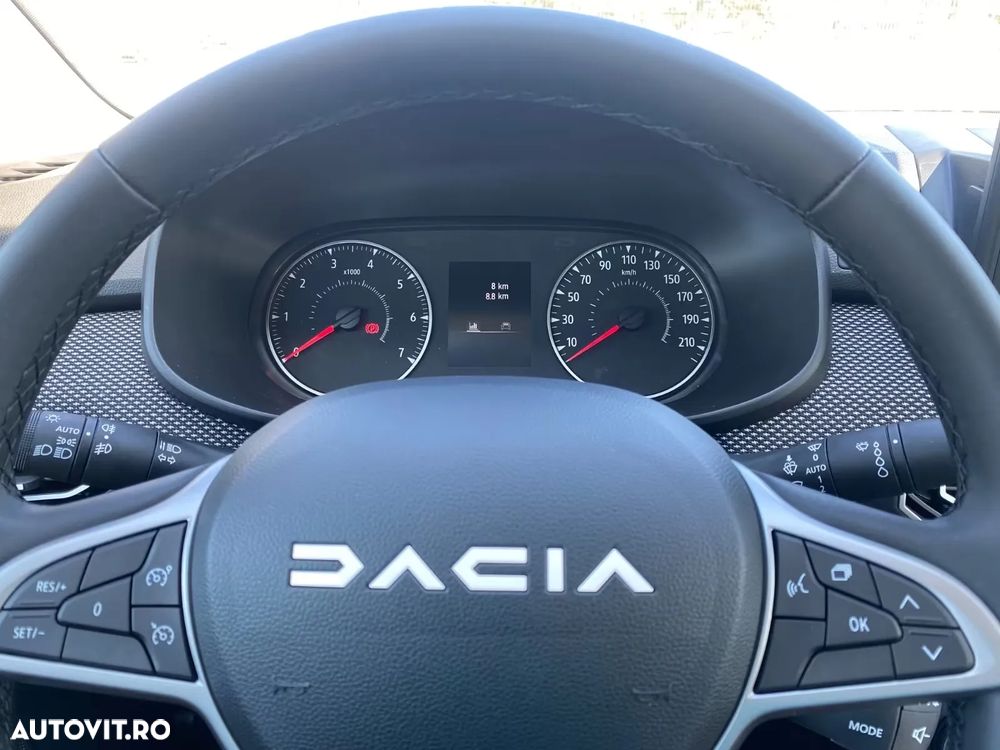 Dacia Logan TCe 90 CVT Prestige - 7