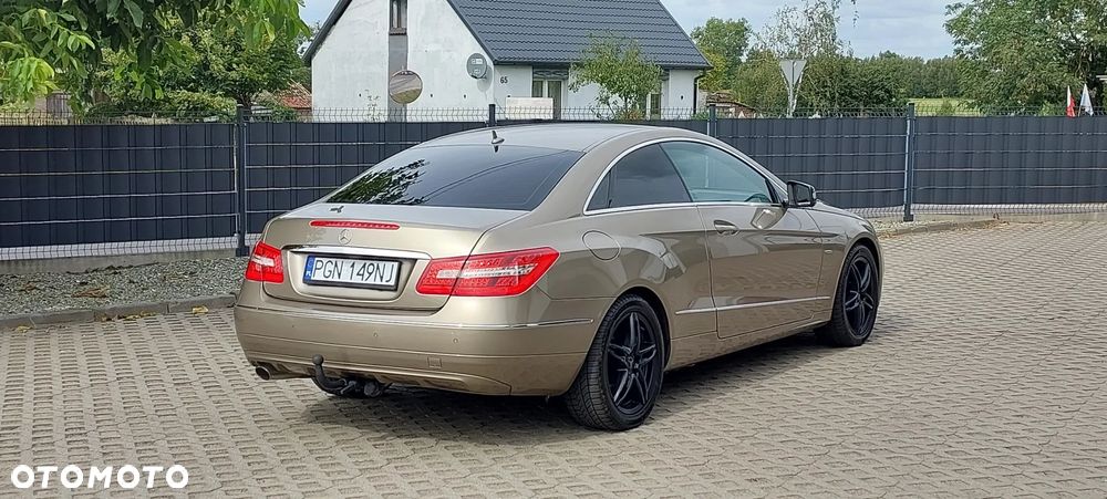 Mercedes-Benz Klasa E - 6