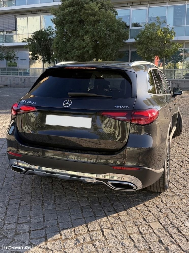 Mercedes-Benz GLC 220 - 8