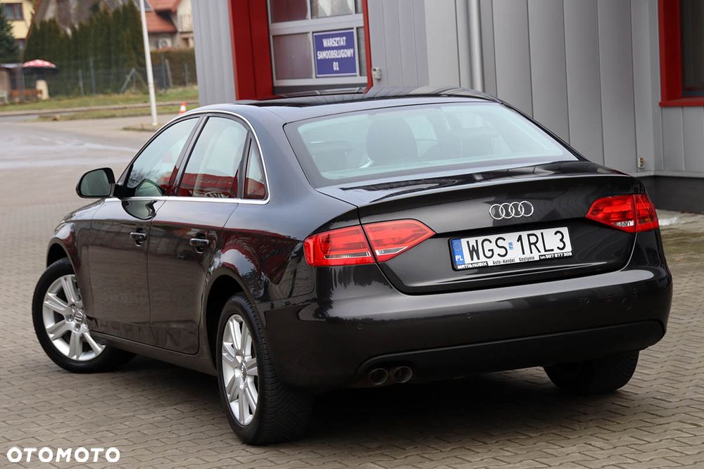 Audi A4 Limousine 2.0 TDI DPF Ambition - 2