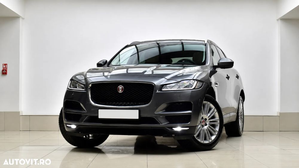 Jaguar F-Pace P250 AWD SE - 6