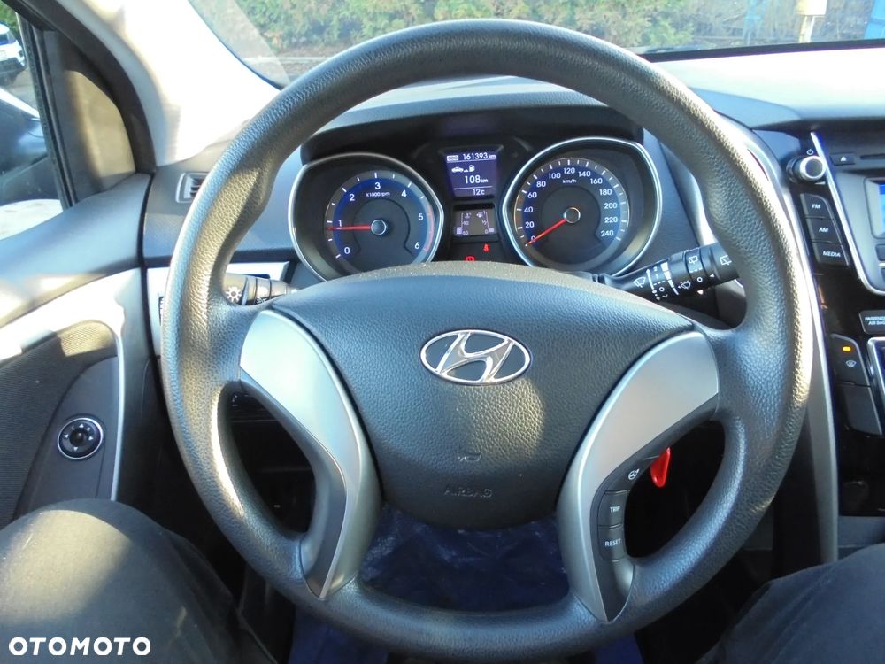 Hyundai i30 i30cw 1.6 CRDi Trend - 38