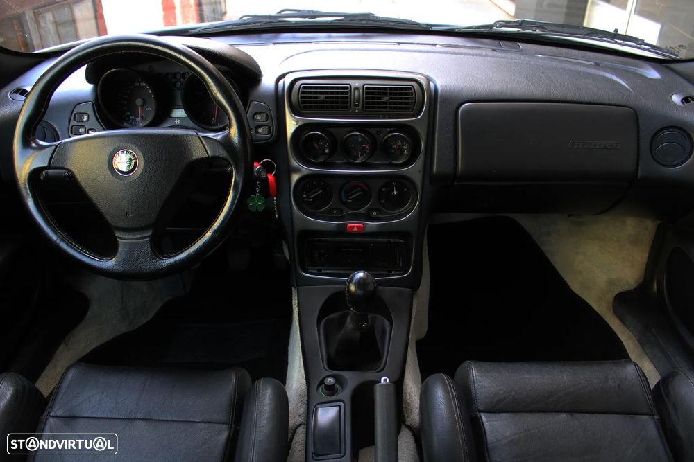 Alfa Romeo GTV 2.0 V6 TB - 5