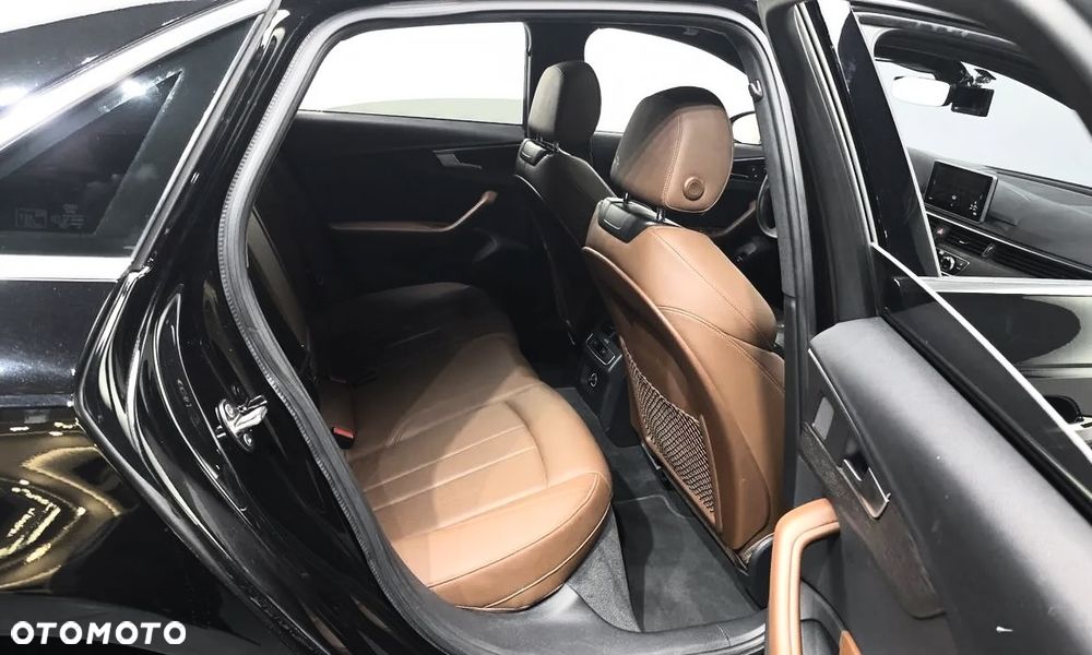 Audi A4 Limousine - 10