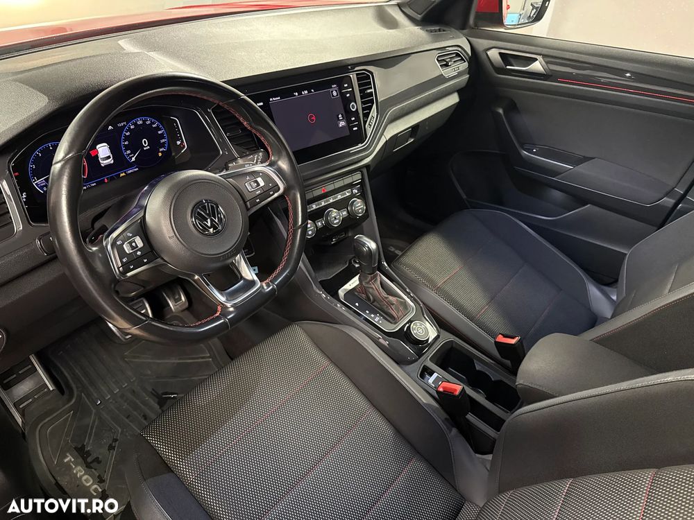 Volkswagen T-Roc - 10