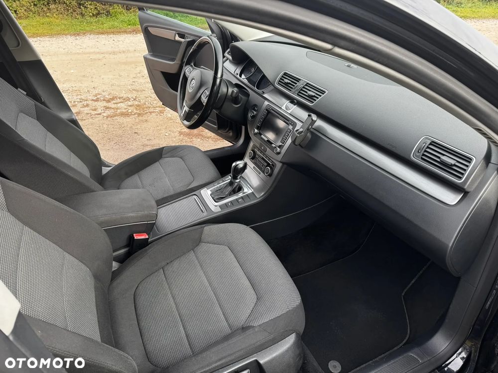 Volkswagen Passat 2.0 TDI DPF Comfortline DSG - 20