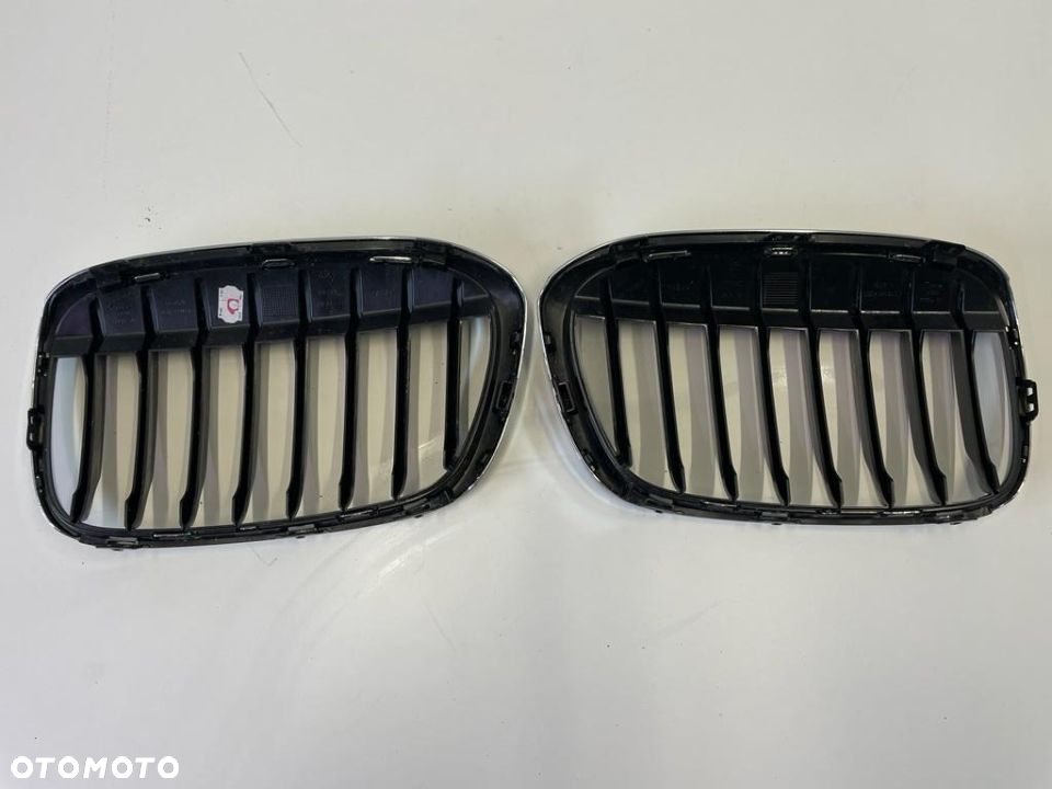 Nerki Grille BMW X1 F48 7383363 7383364 - 2