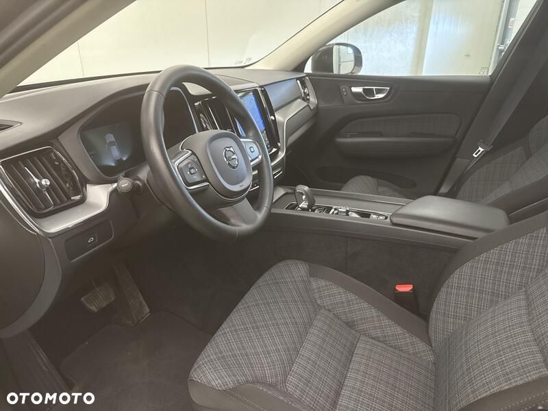 Volvo XC 60 B4 B Core - 10