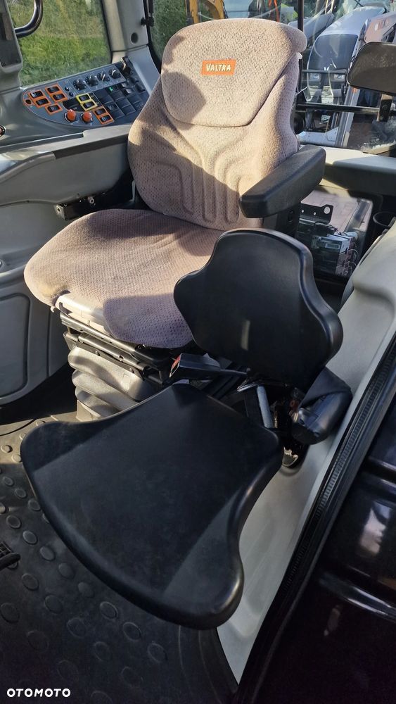 Valtra N142 SISU 4.9L 4cyl, 150 koni! 2013 ROK,  BEZ AD BLUE!!! BEZ DPF!!! - 27