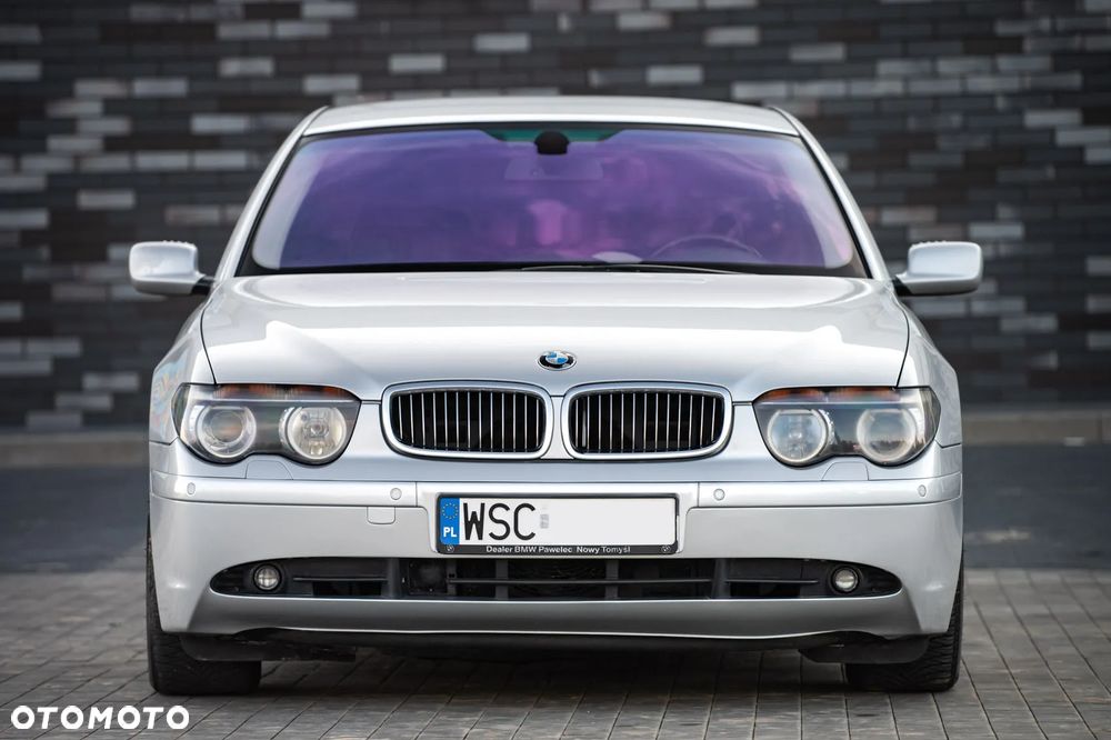 BMW Seria 7 735i - 29